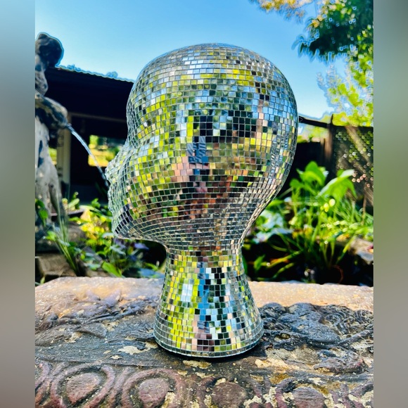 Mrs. Disco - Picture 3 of 4